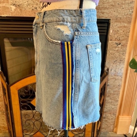 Bershka Distressed Frayed Denim Ribbon Mini Skirt - Picture 4 of 6